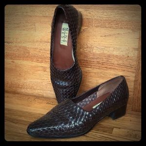 Nine West woven leather brown loafers (size 7)